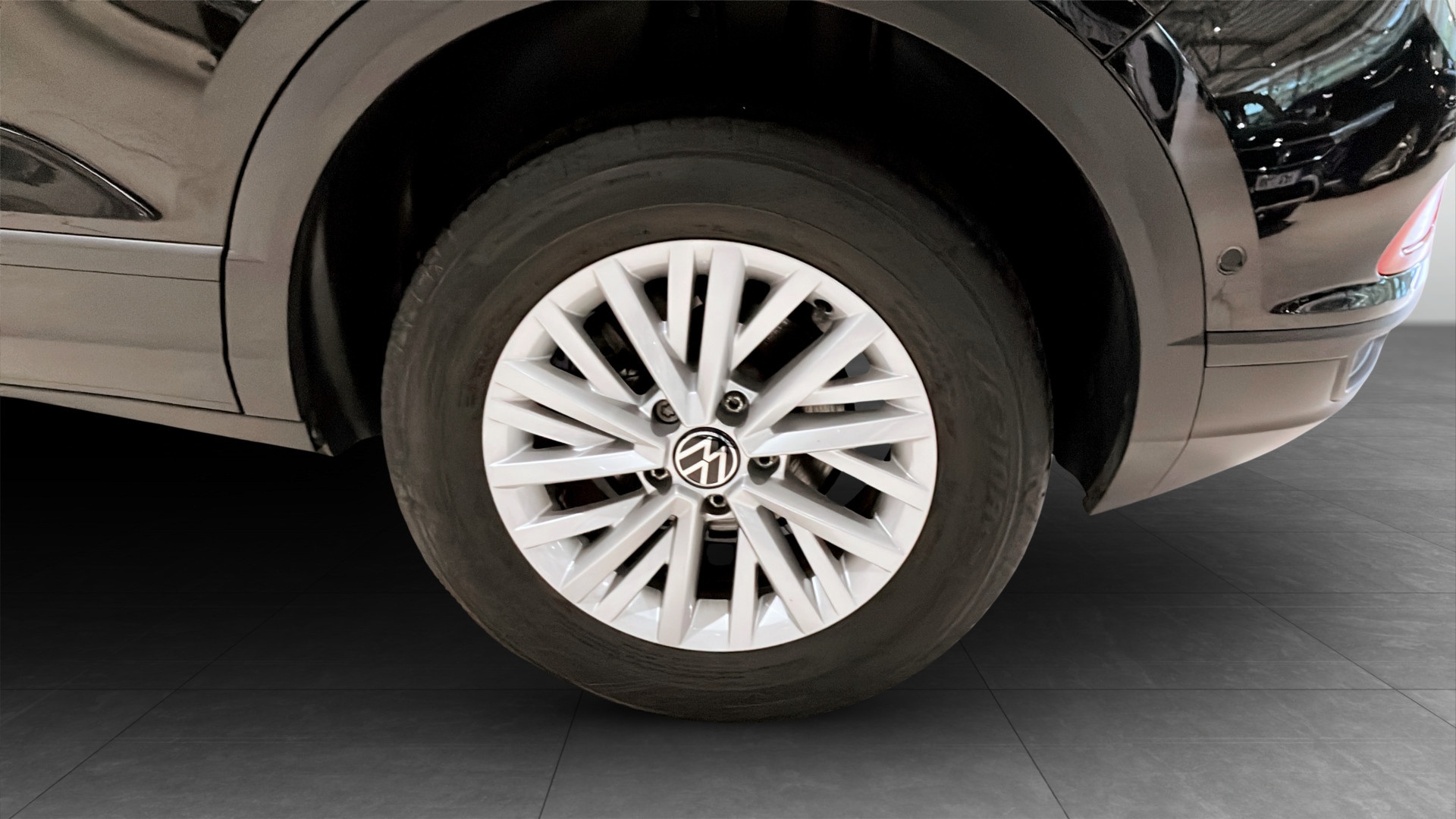 Volkswagen T-Roc CKE83A