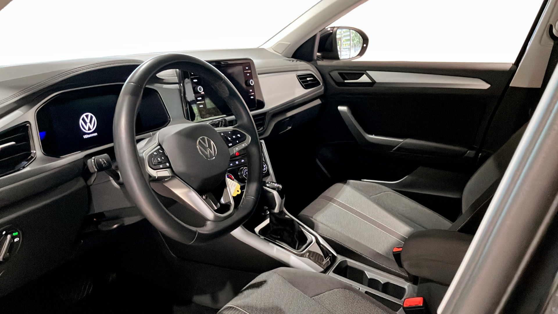 Volkswagen T-Roc CKE83A