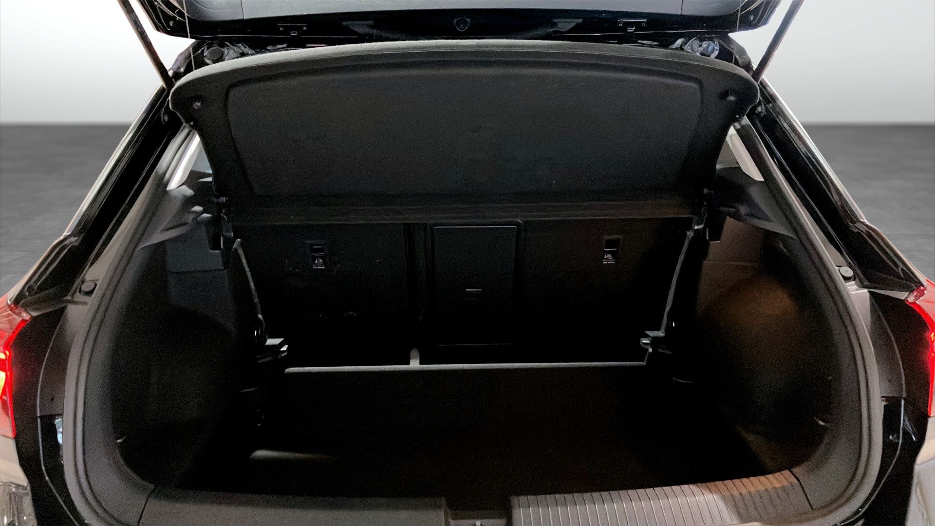 Volkswagen T-Roc CKE83A