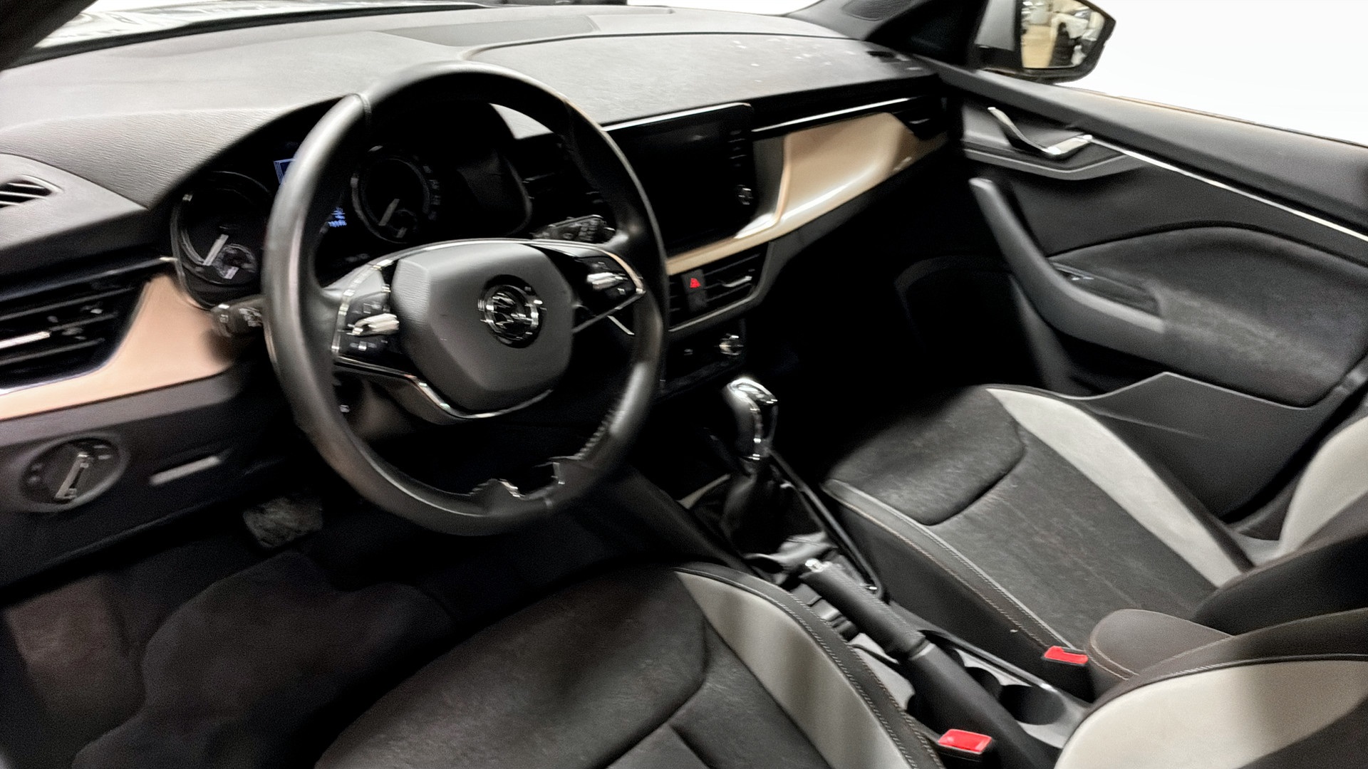 Skoda Scala CKR01C
