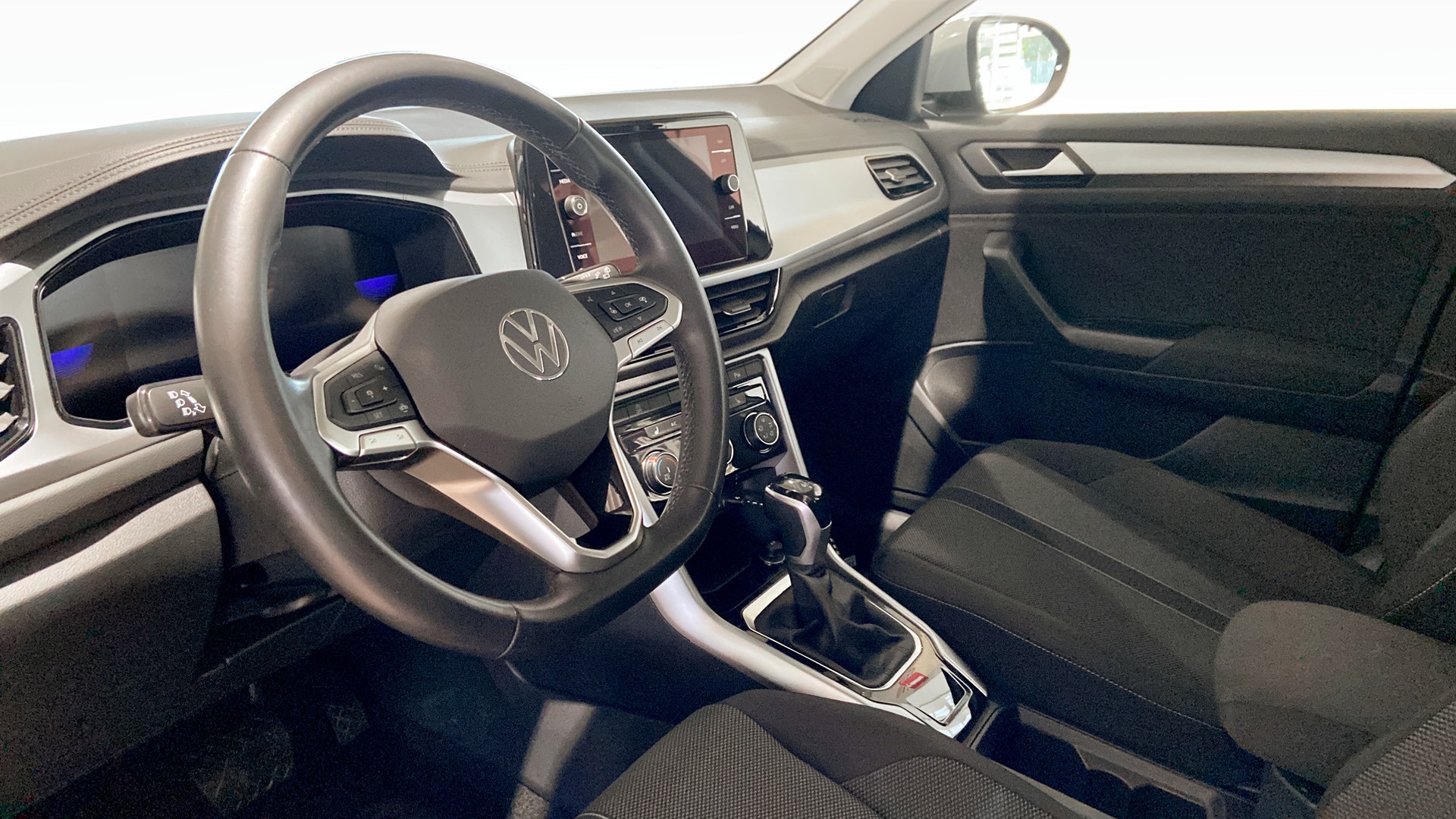 Volkswagen T-Roc CLH02G