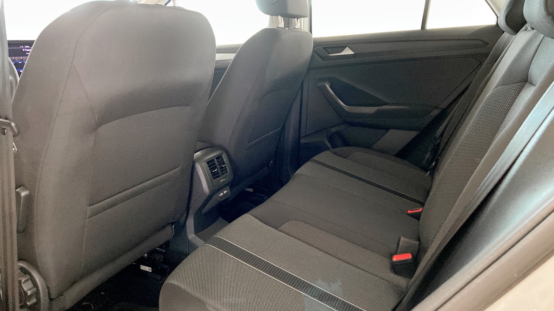 Volkswagen T-Roc CLH02G