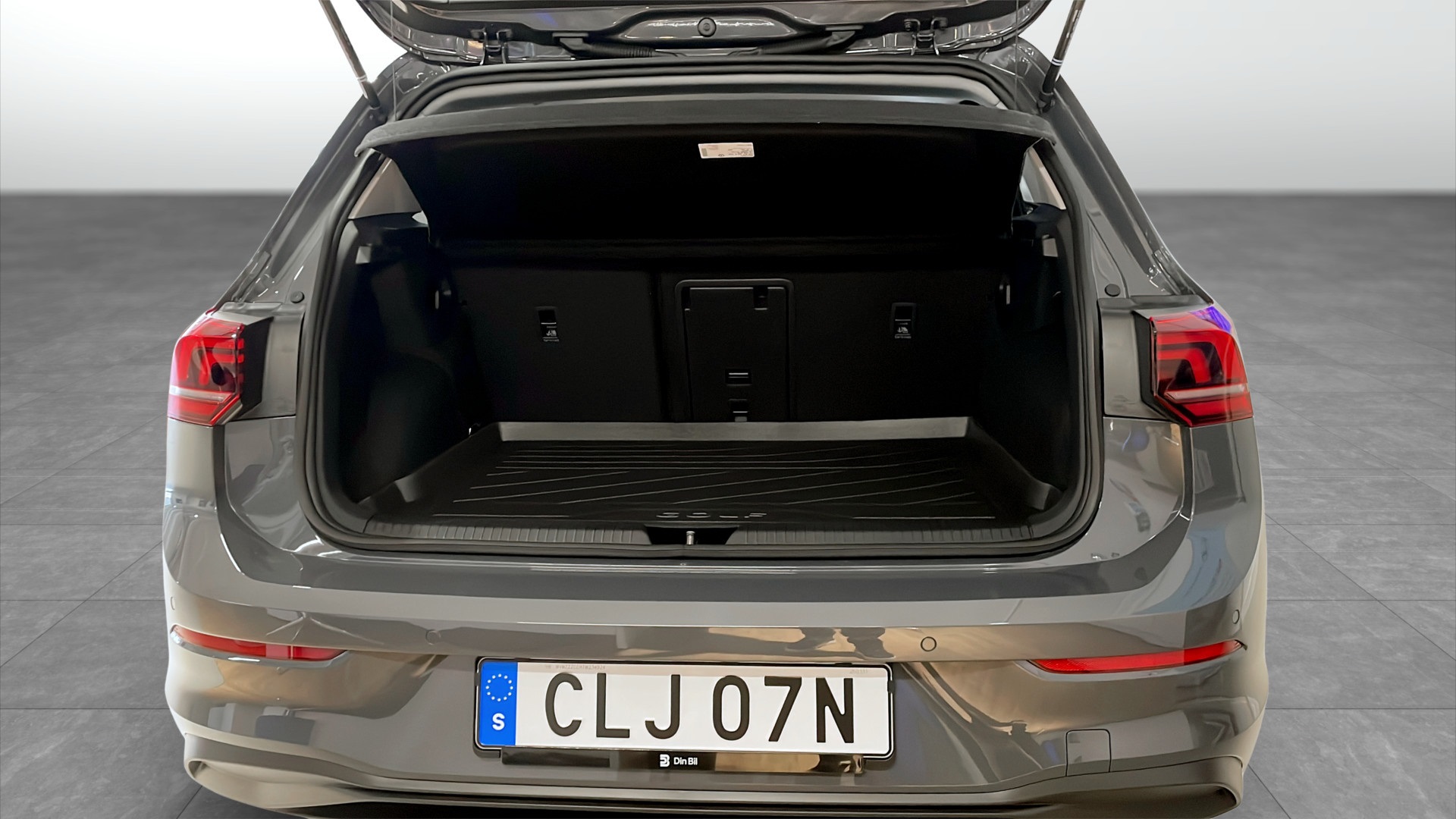 Volkswagen Golf CLJ07N