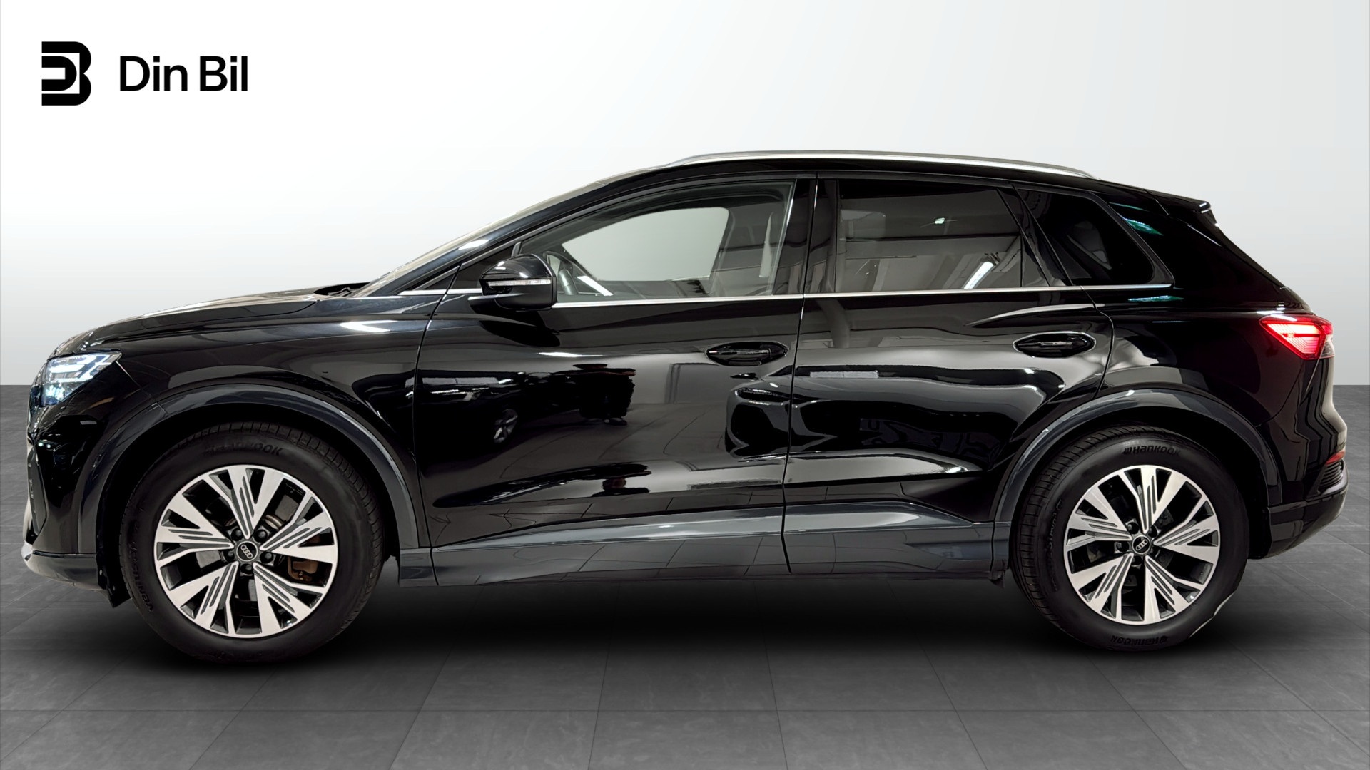 Audi Q4 e-tron CLL22S
