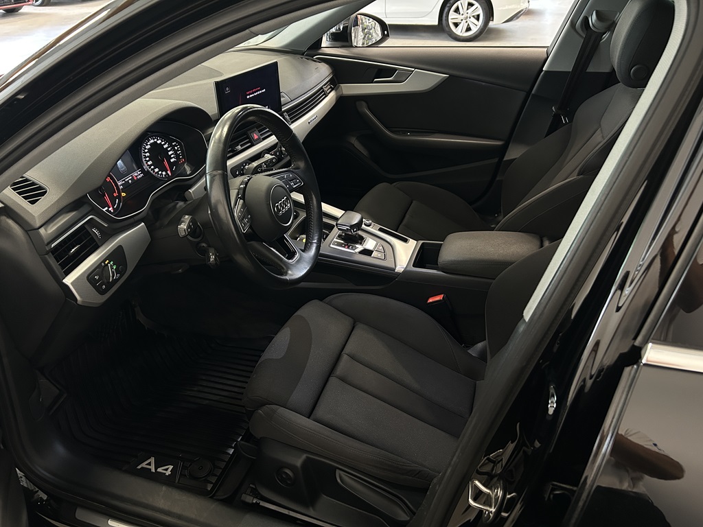 Audi A4 Avant CLN12N