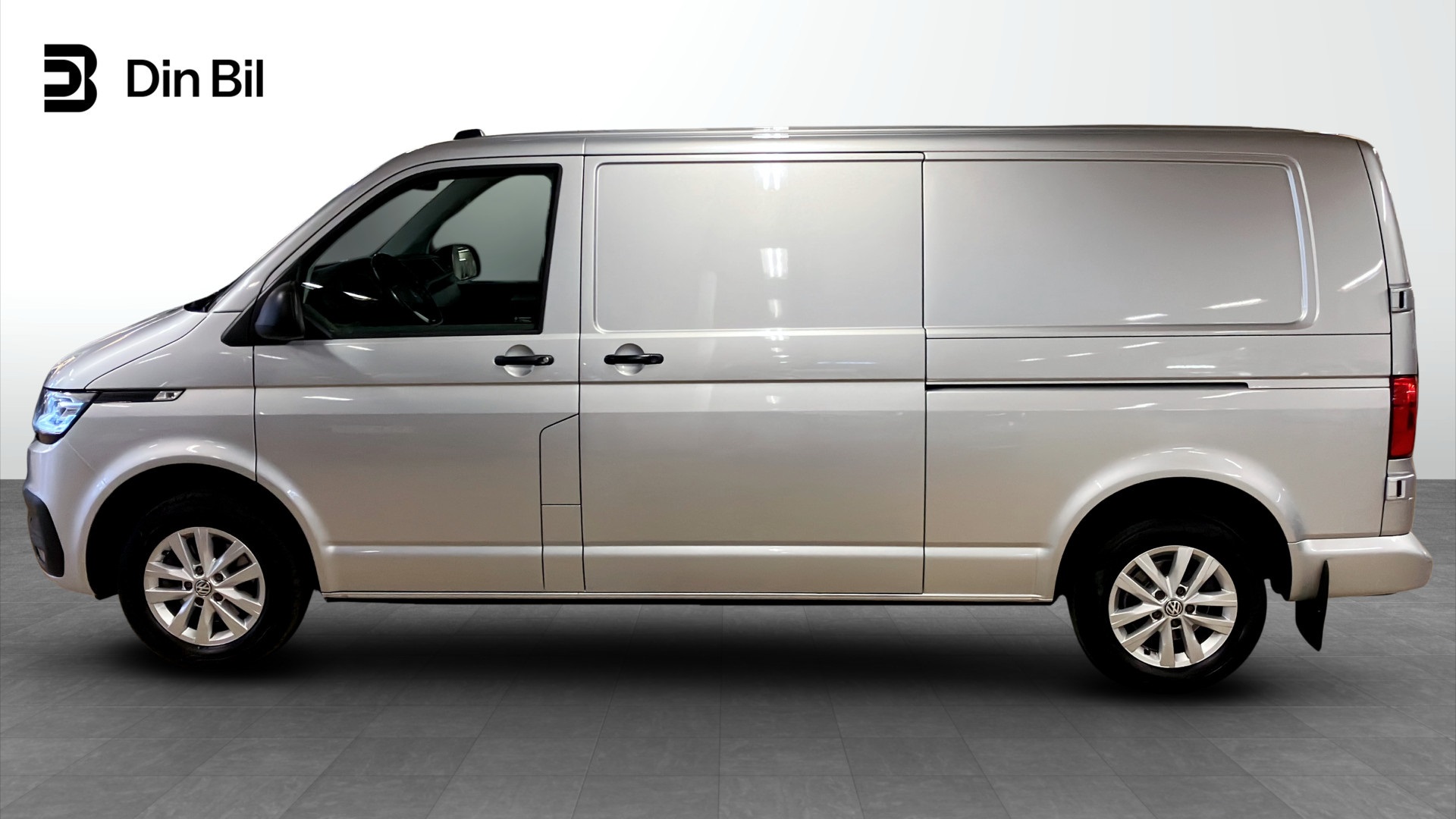 Volkswagen T6.1 Transporter lång hjulbas CMT93A