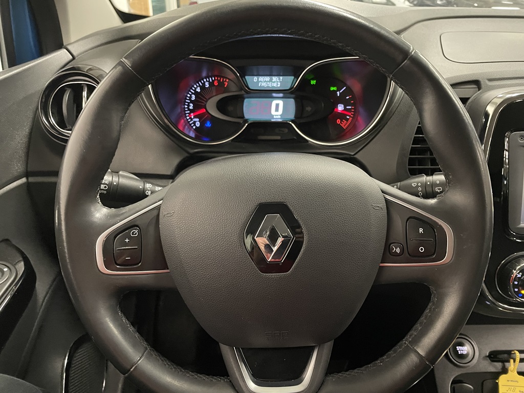 Renault Captur CNB810