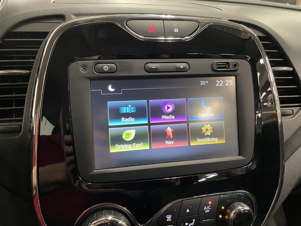Renault Captur CNB810