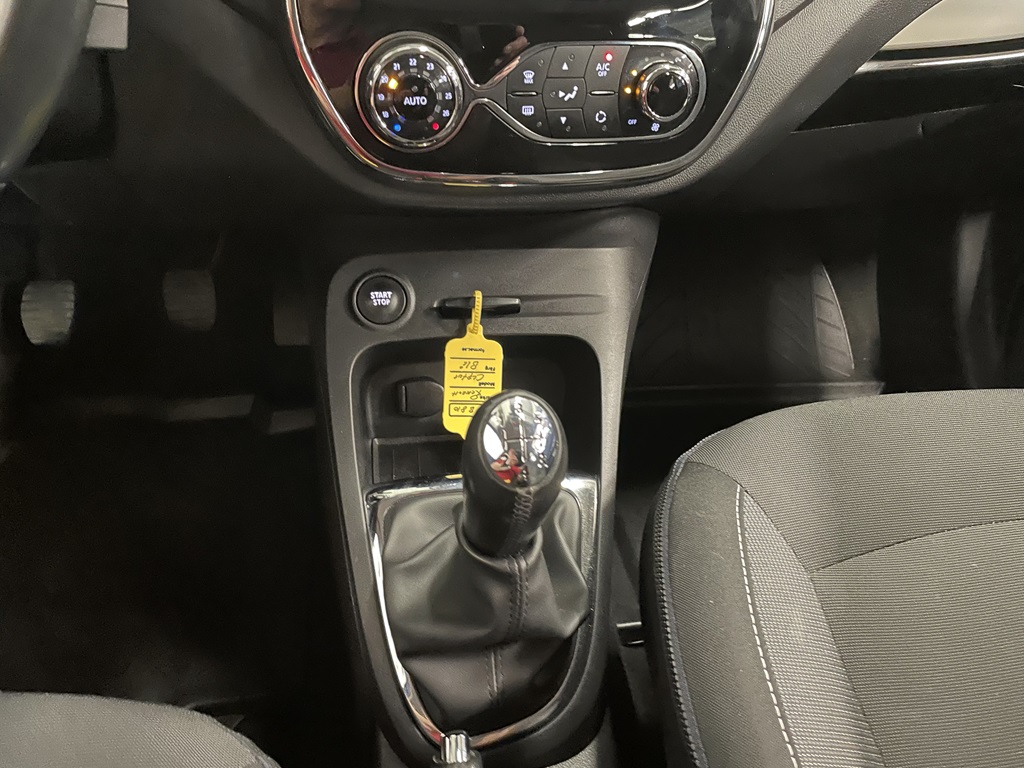 Renault Captur CNB810
