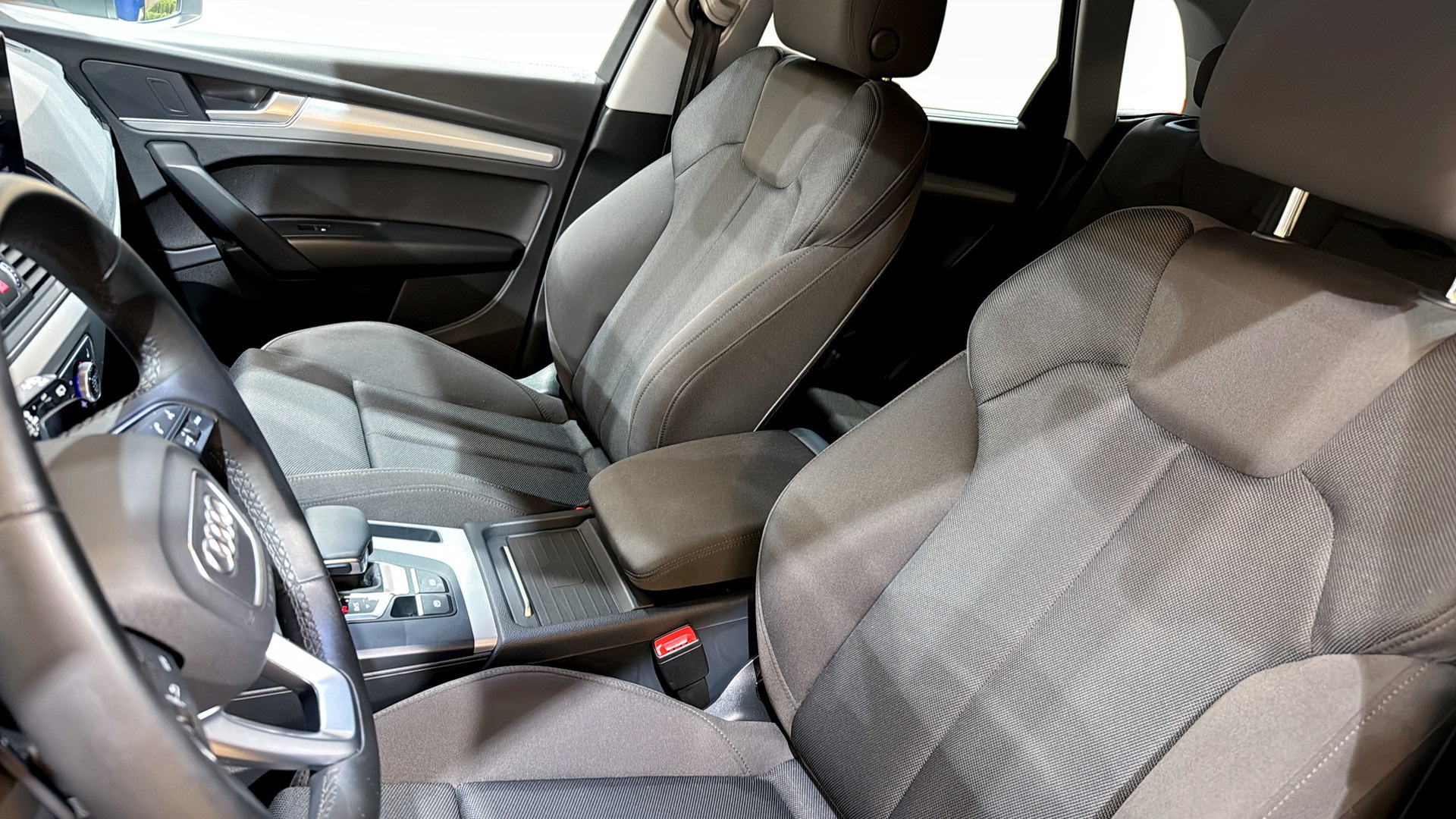 Audi Q5 CNJ49J