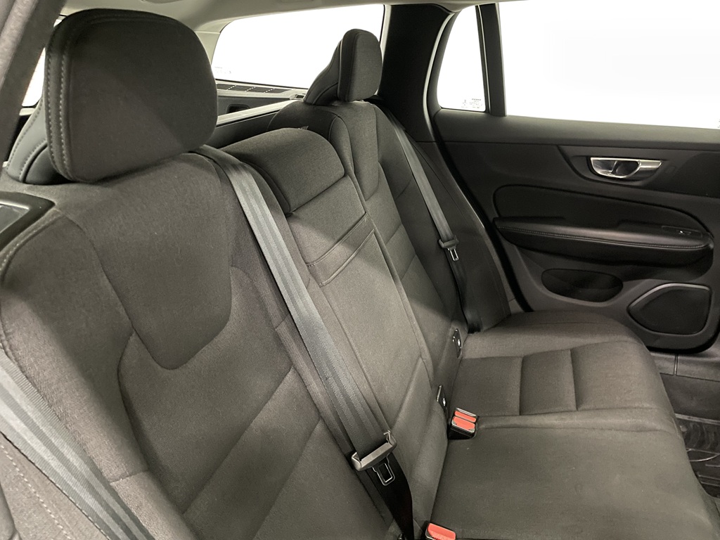 Volvo V60 CNJ84R