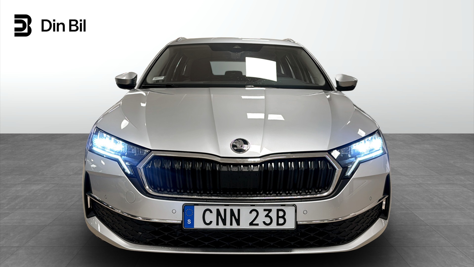 Skoda Octavia Combi CNN23B