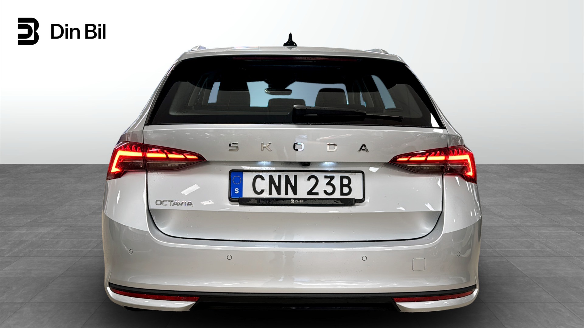 Skoda Octavia Combi CNN23B