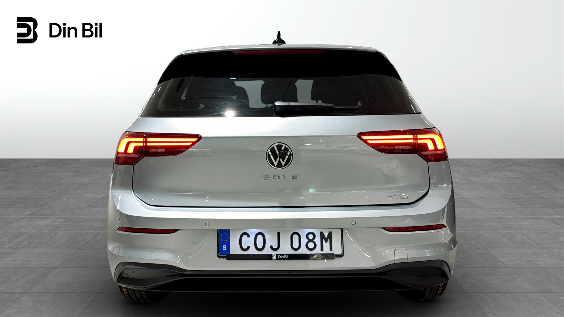 Volkswagen Golf COJ08M