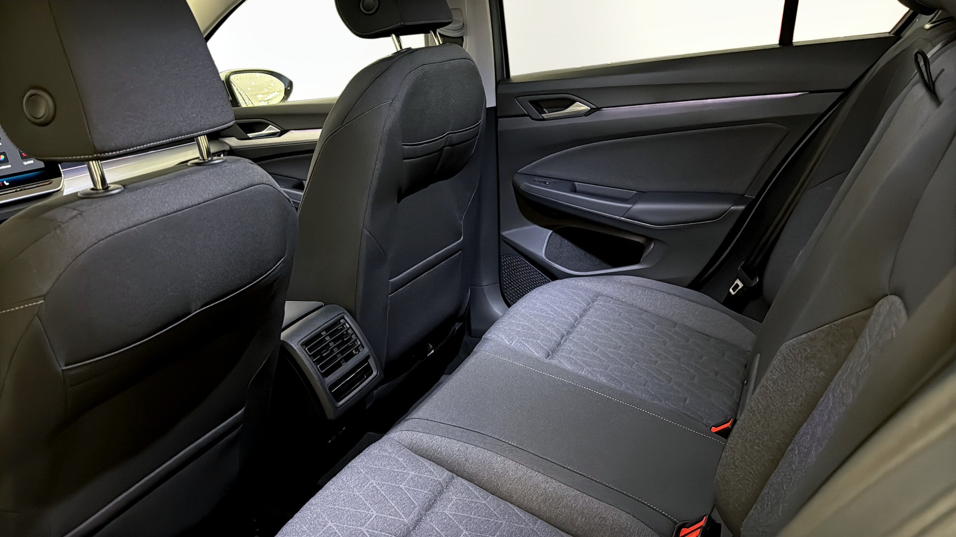 Volkswagen Golf COJ08M