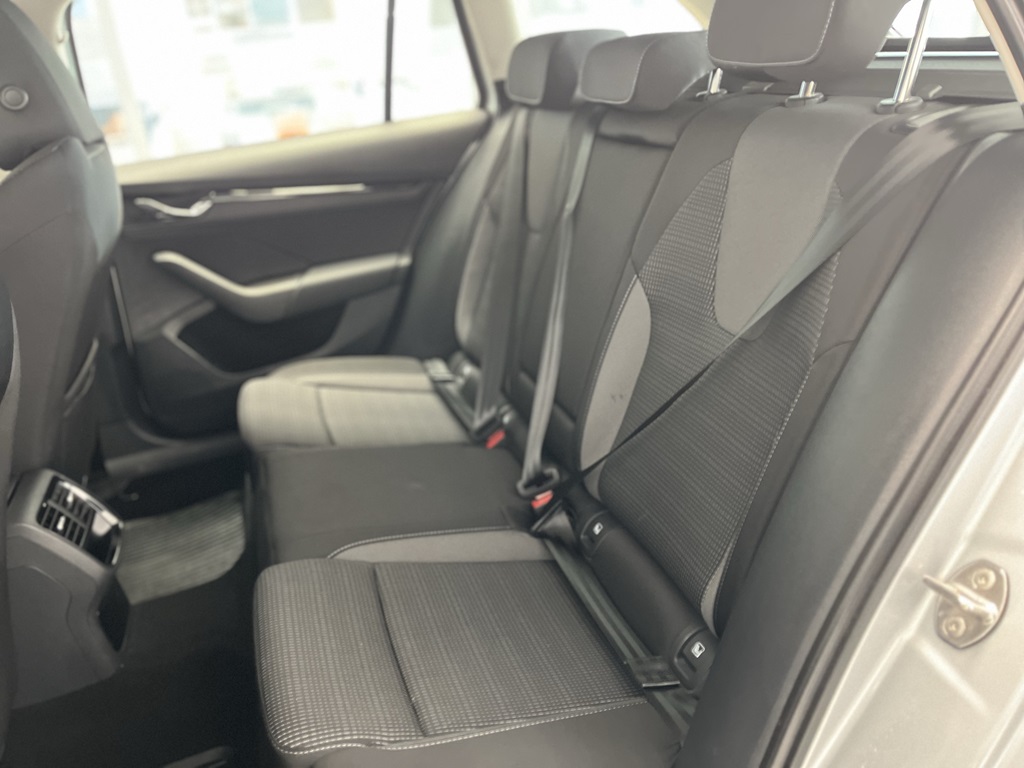Skoda Octavia Combi COL49P