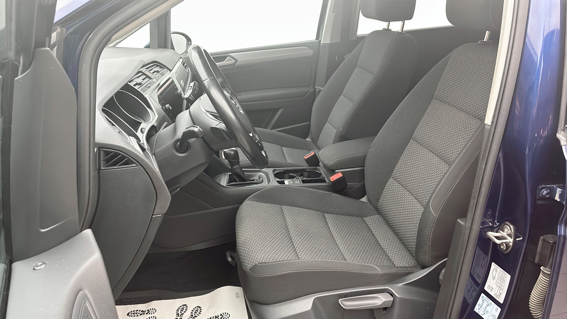 Volkswagen Touran COU116