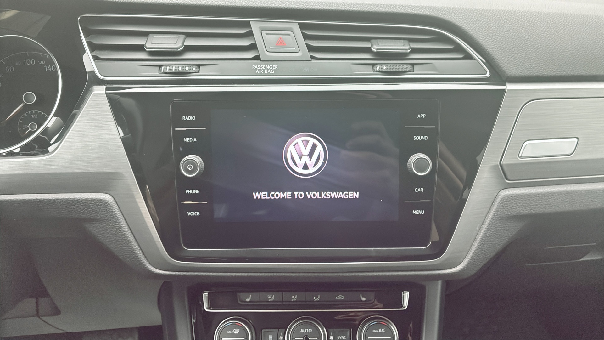 Volkswagen Touran COU116