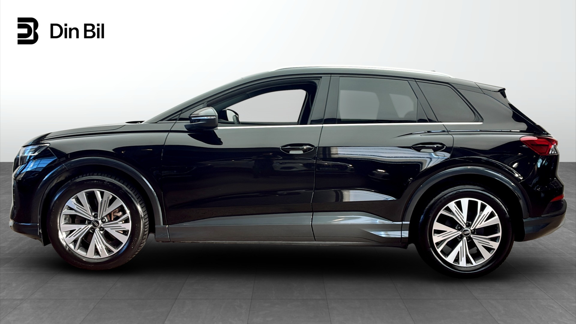 Audi Q4 e-tron COX49E