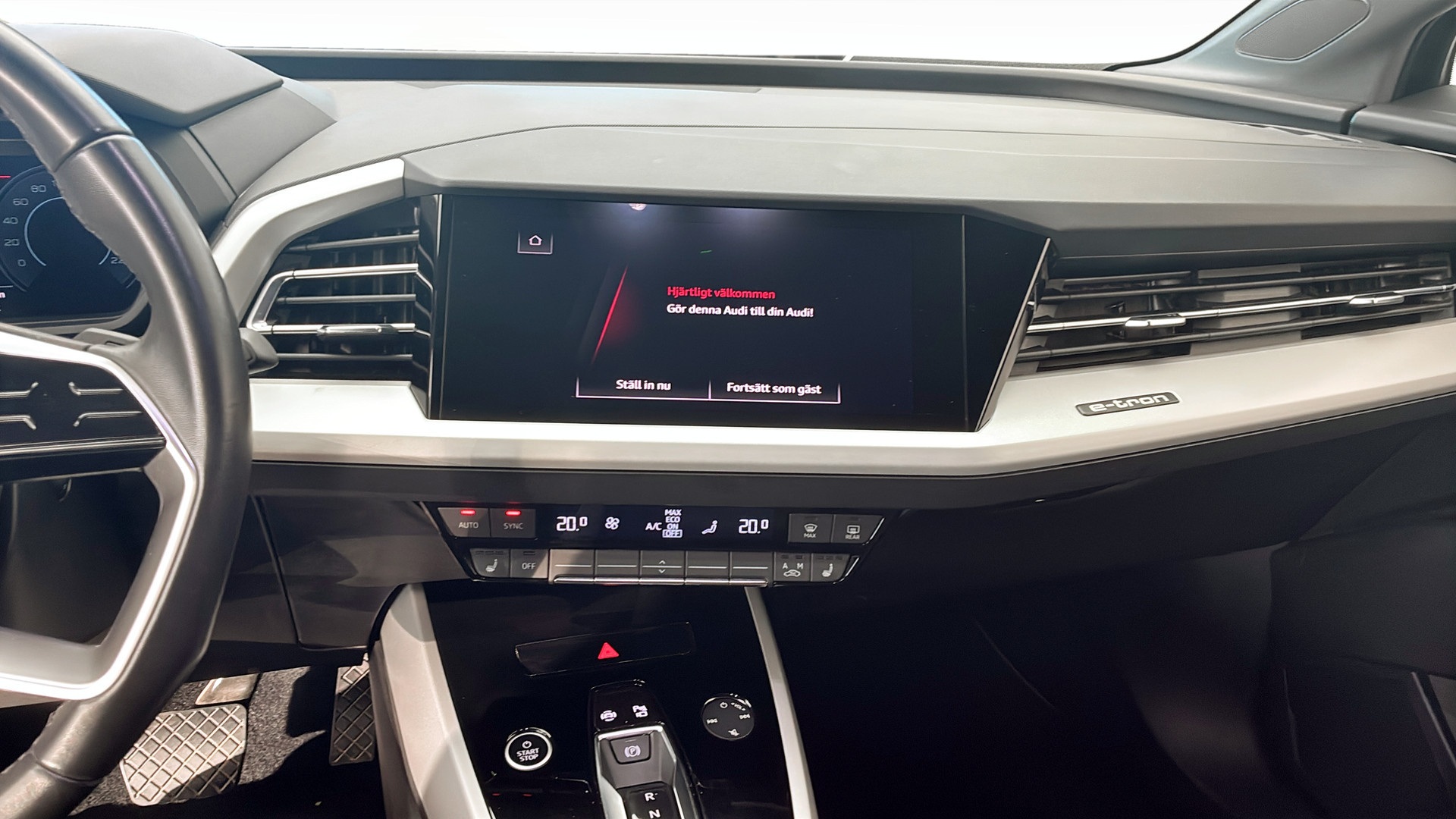 Audi Q4 e-tron COX49E