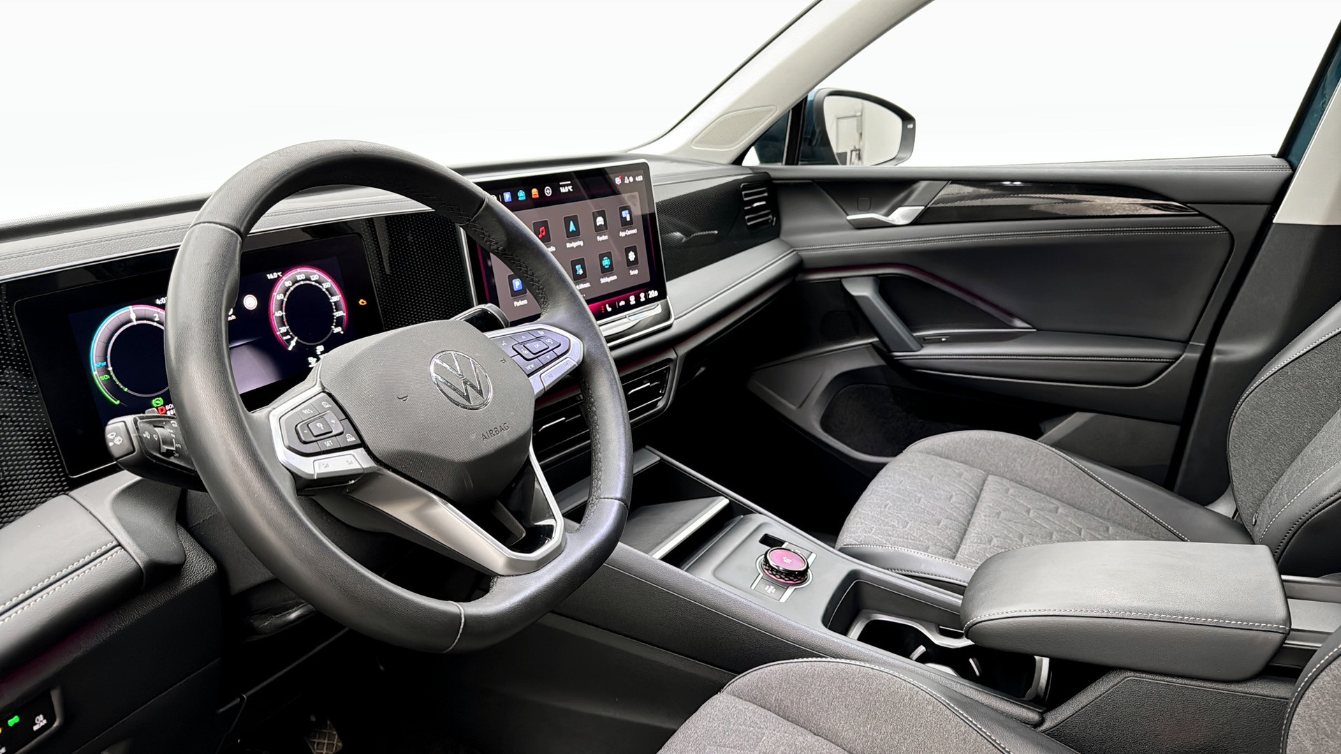 Volkswagen Tiguan CPH23R