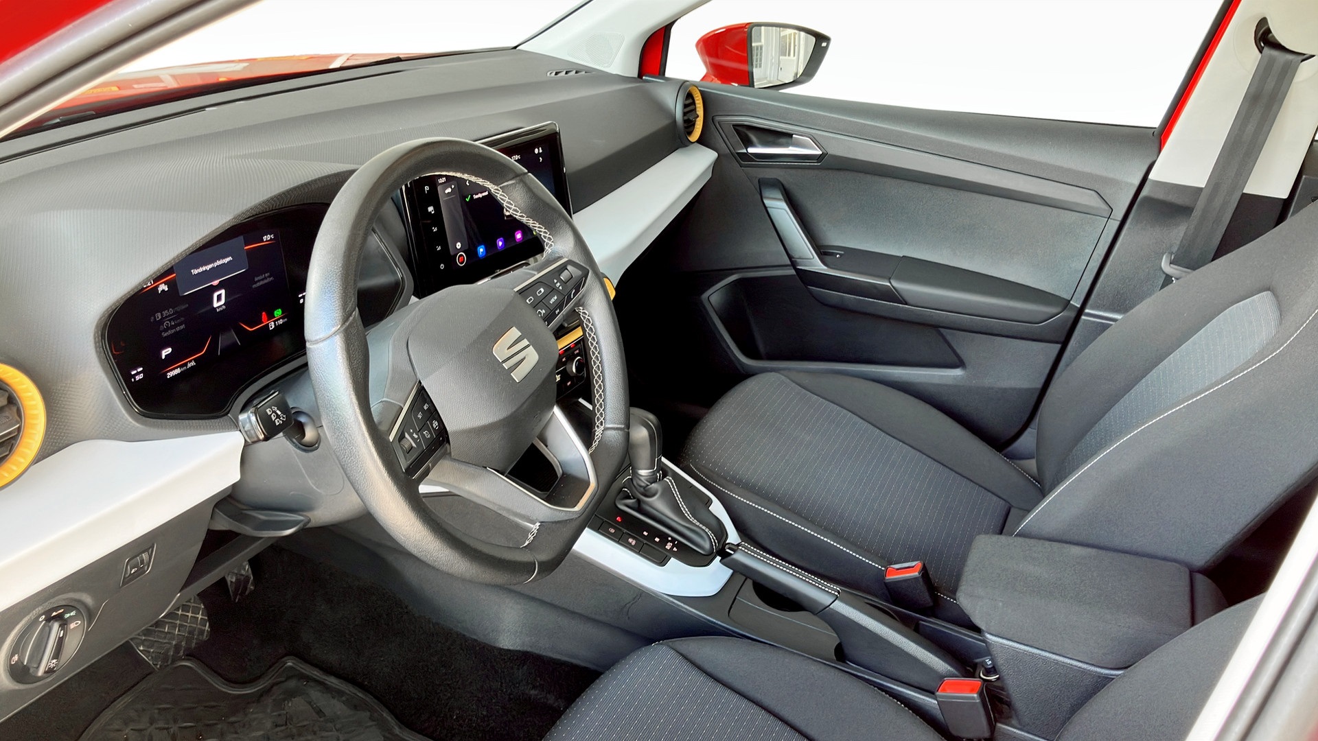 SEAT Arona CRA65T