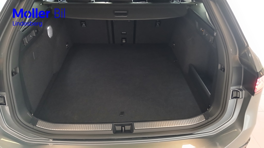 Volkswagen Passat CRA77G
