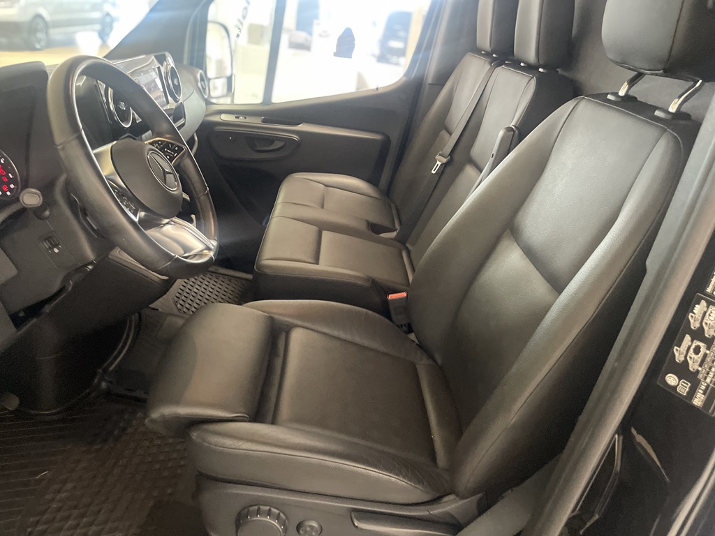 Mercedes Sprinter CRA90X