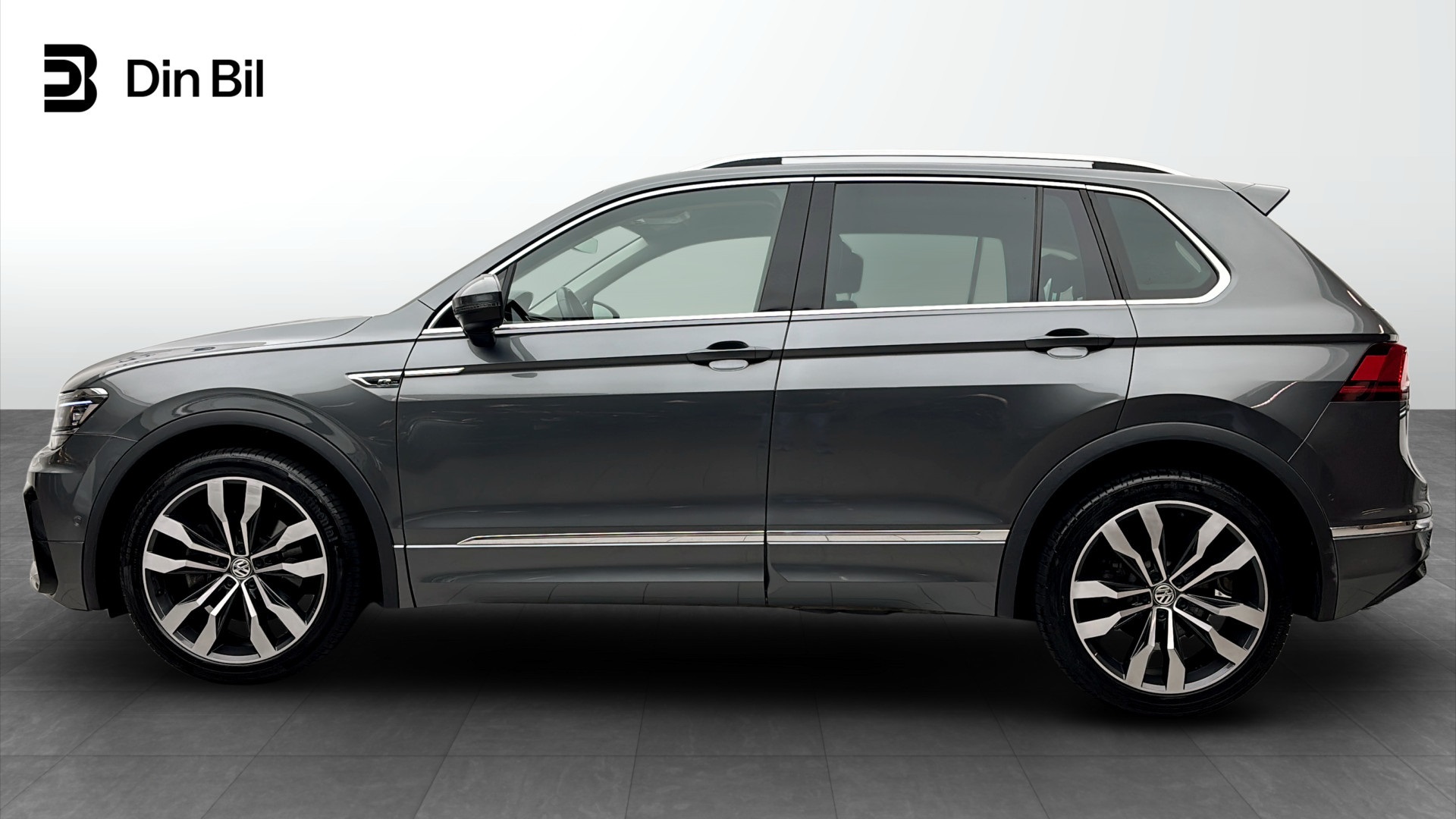 Volkswagen Tiguan CRG84A