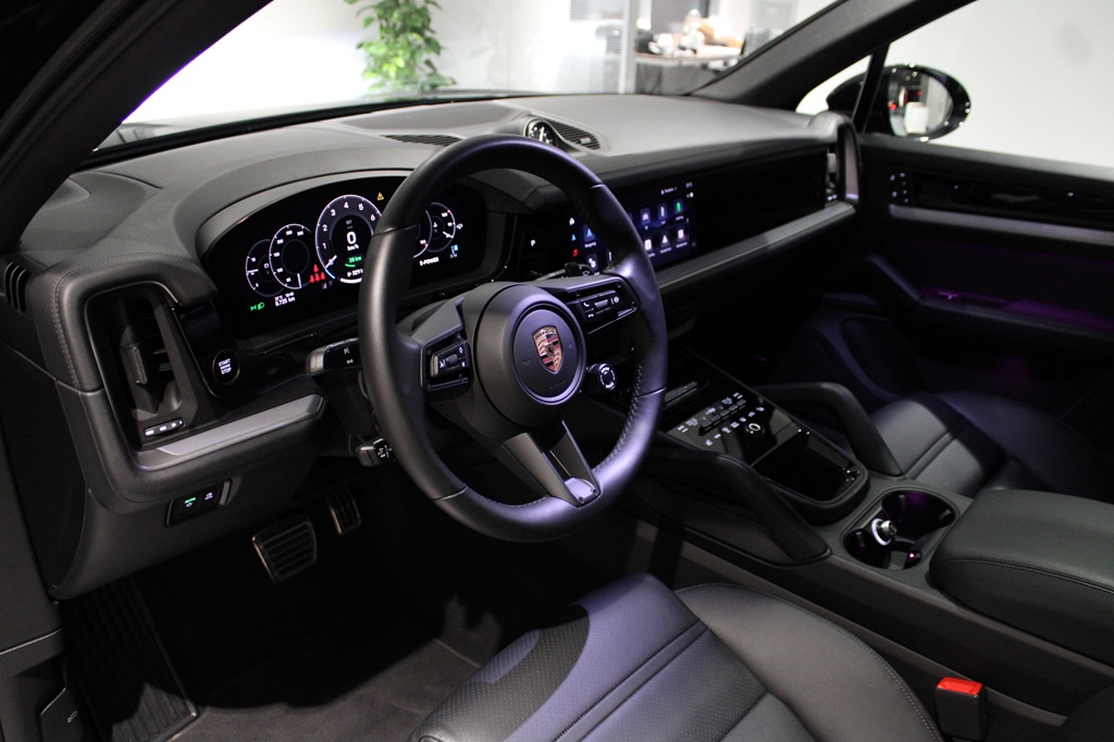 Porsche Cayenne CRT02Y