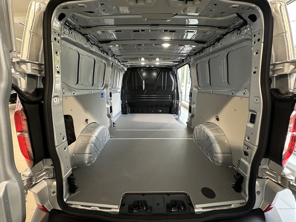 Volkswagen T7 Transporter CSH87H