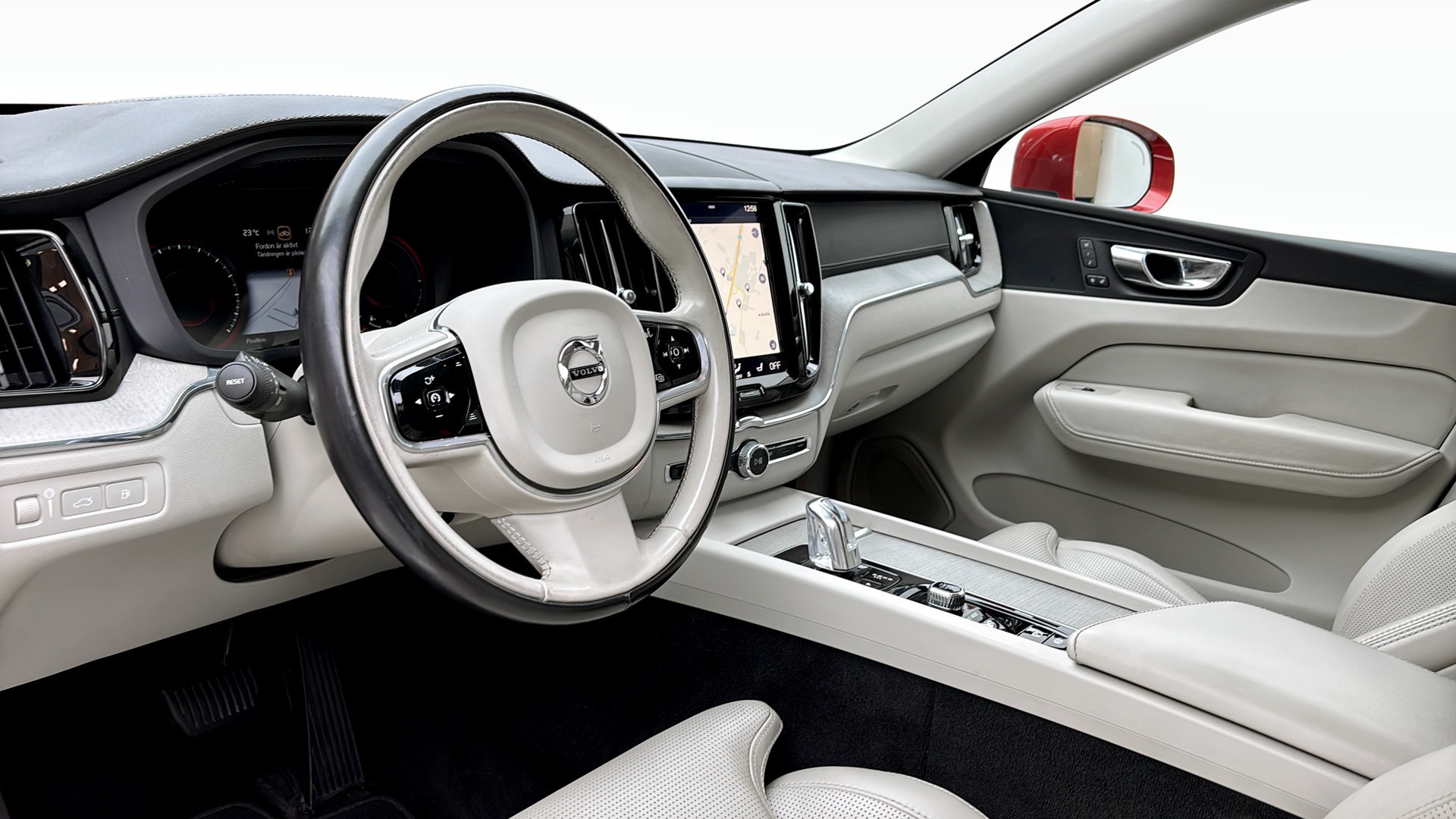 Volvo XC60 CTD438