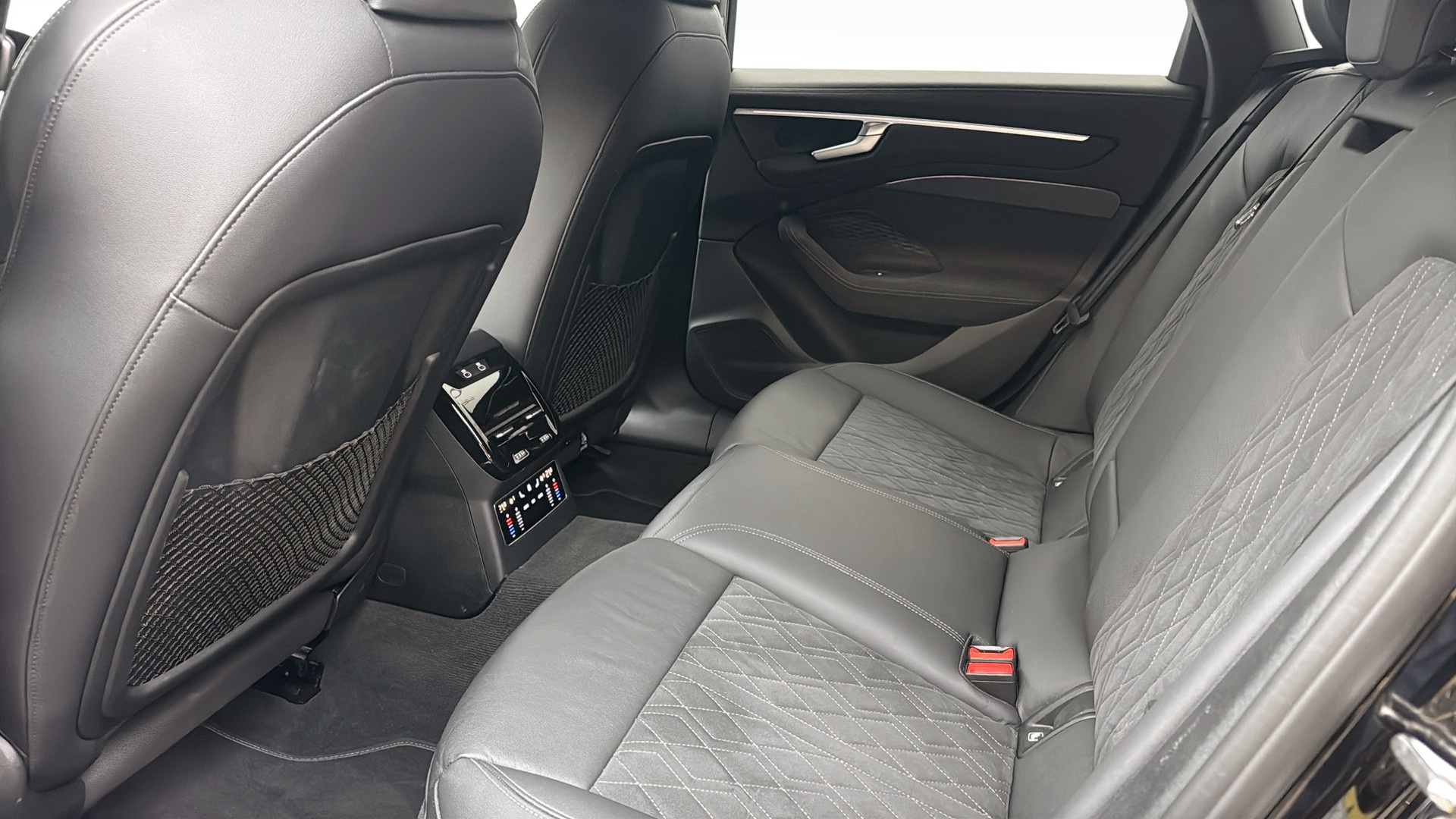 Audi A6 Avant CWA86K