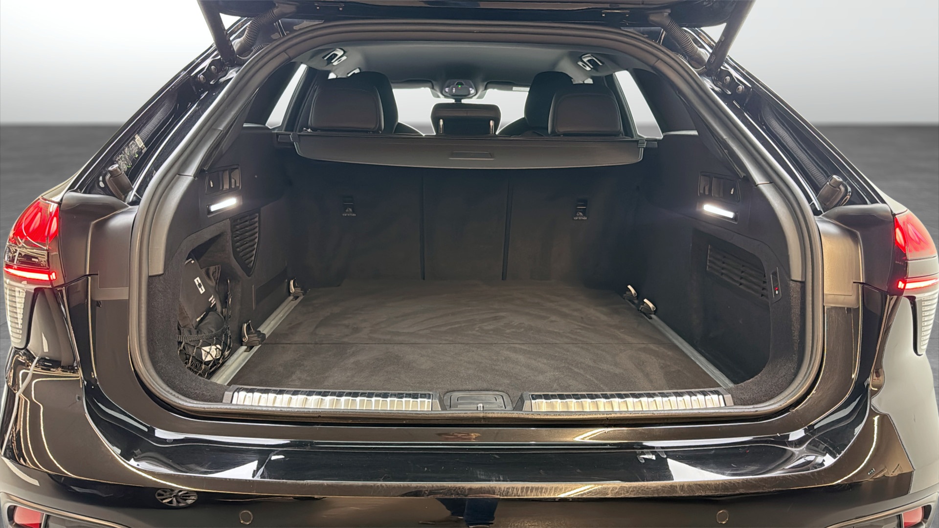Audi A6 Avant CWA86K