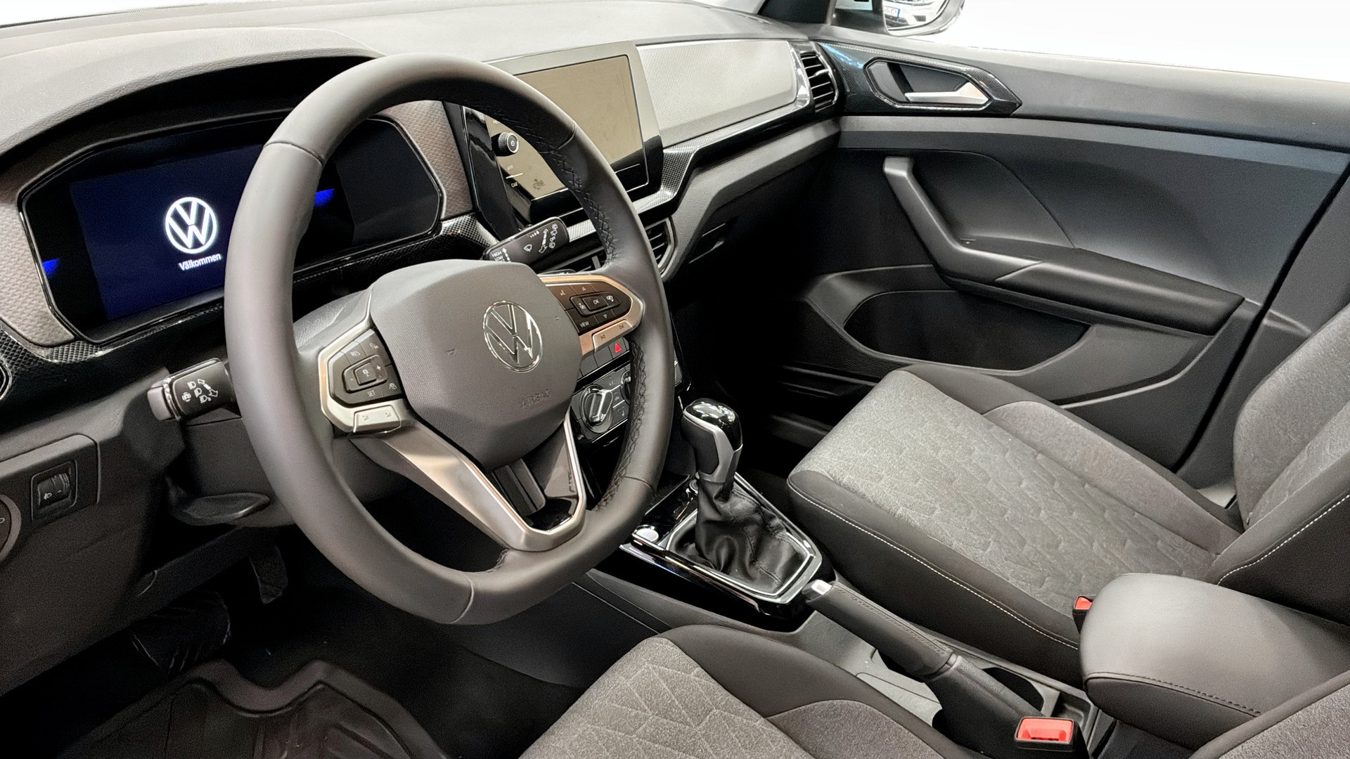 Volkswagen T-Cross CWB93Y