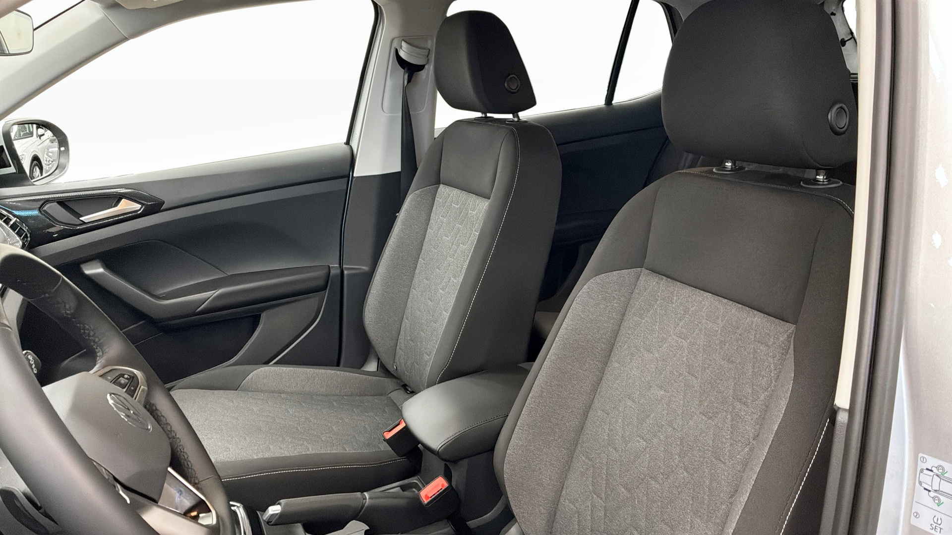 Volkswagen T-Cross CWB93Y