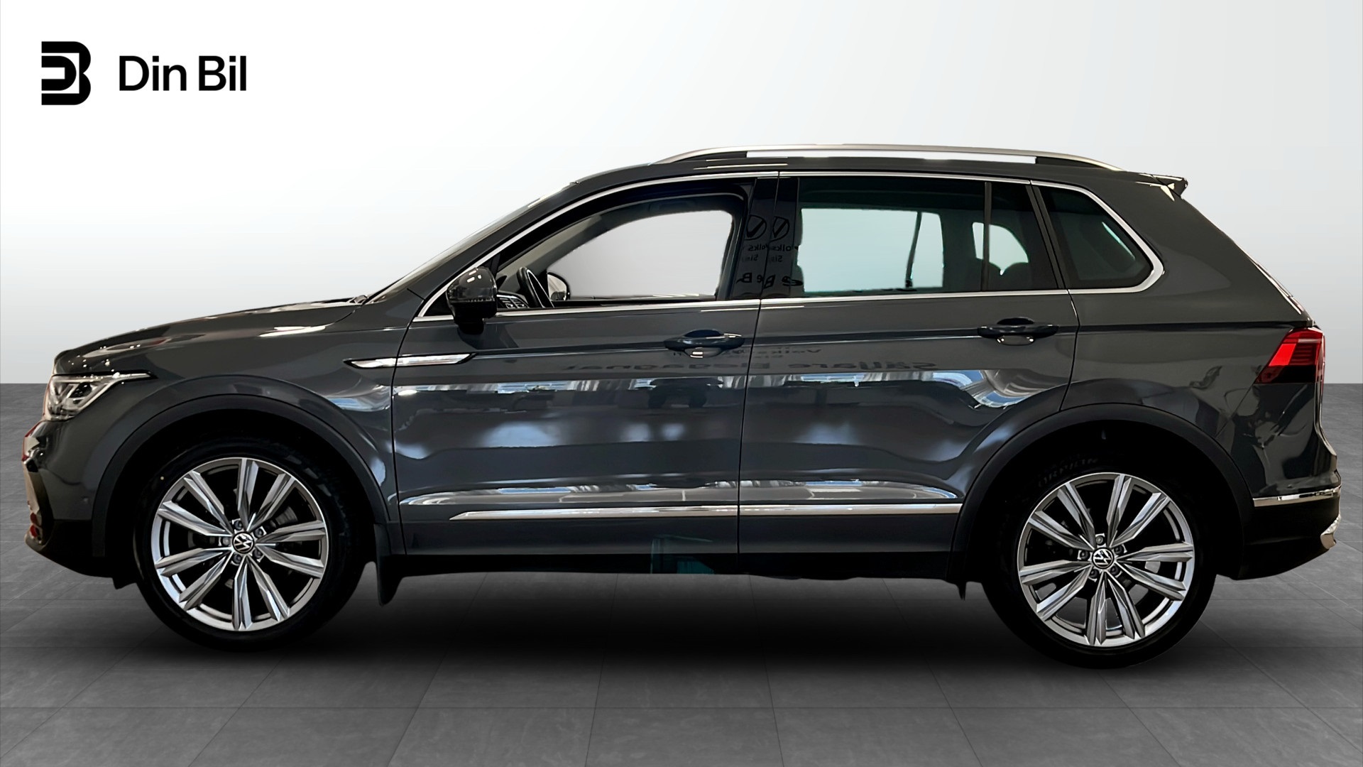 Volkswagen Tiguan CWE86K