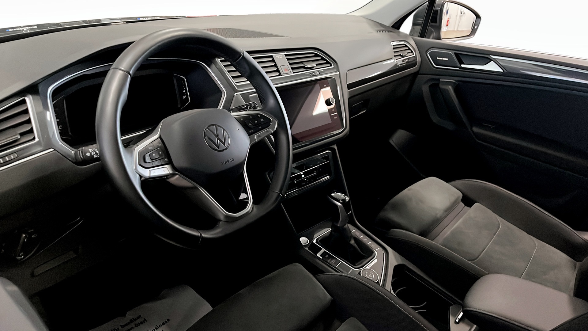 Volkswagen Tiguan CWE86K