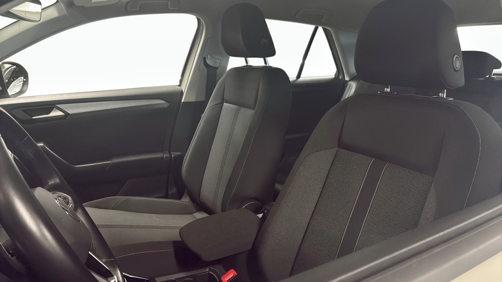 Volkswagen T-Roc CXC86X