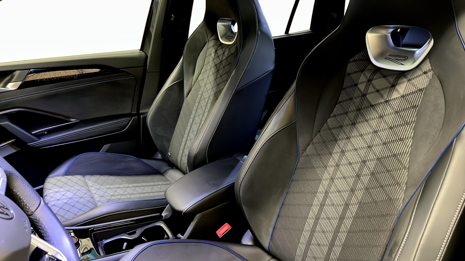 Volkswagen Tayron CXN03P
