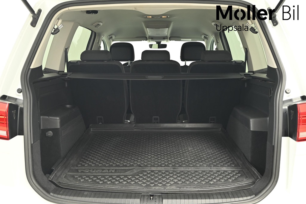 Volkswagen Touran CXW895