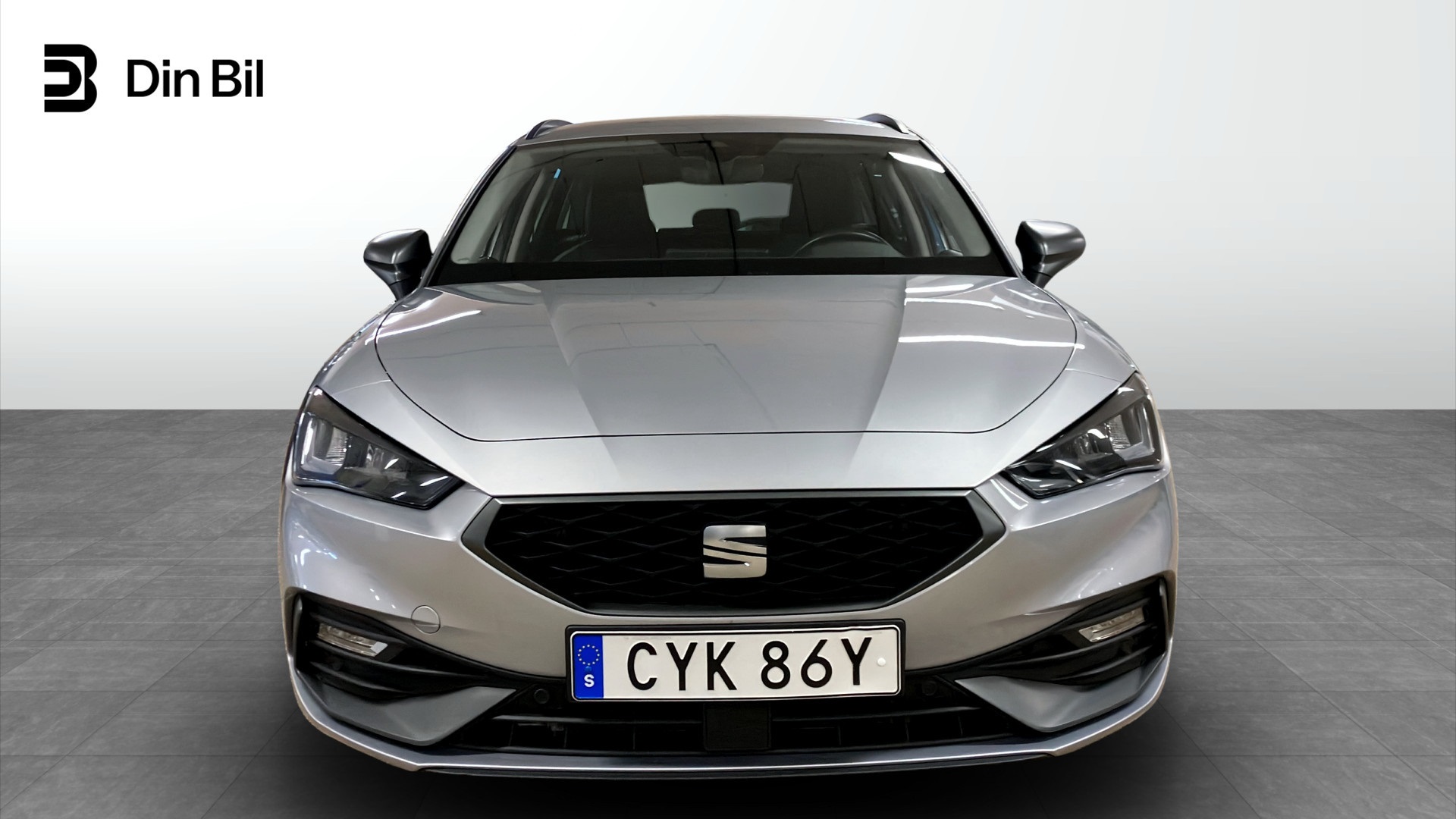 SEAT Leon Sportstourer CYK86Y