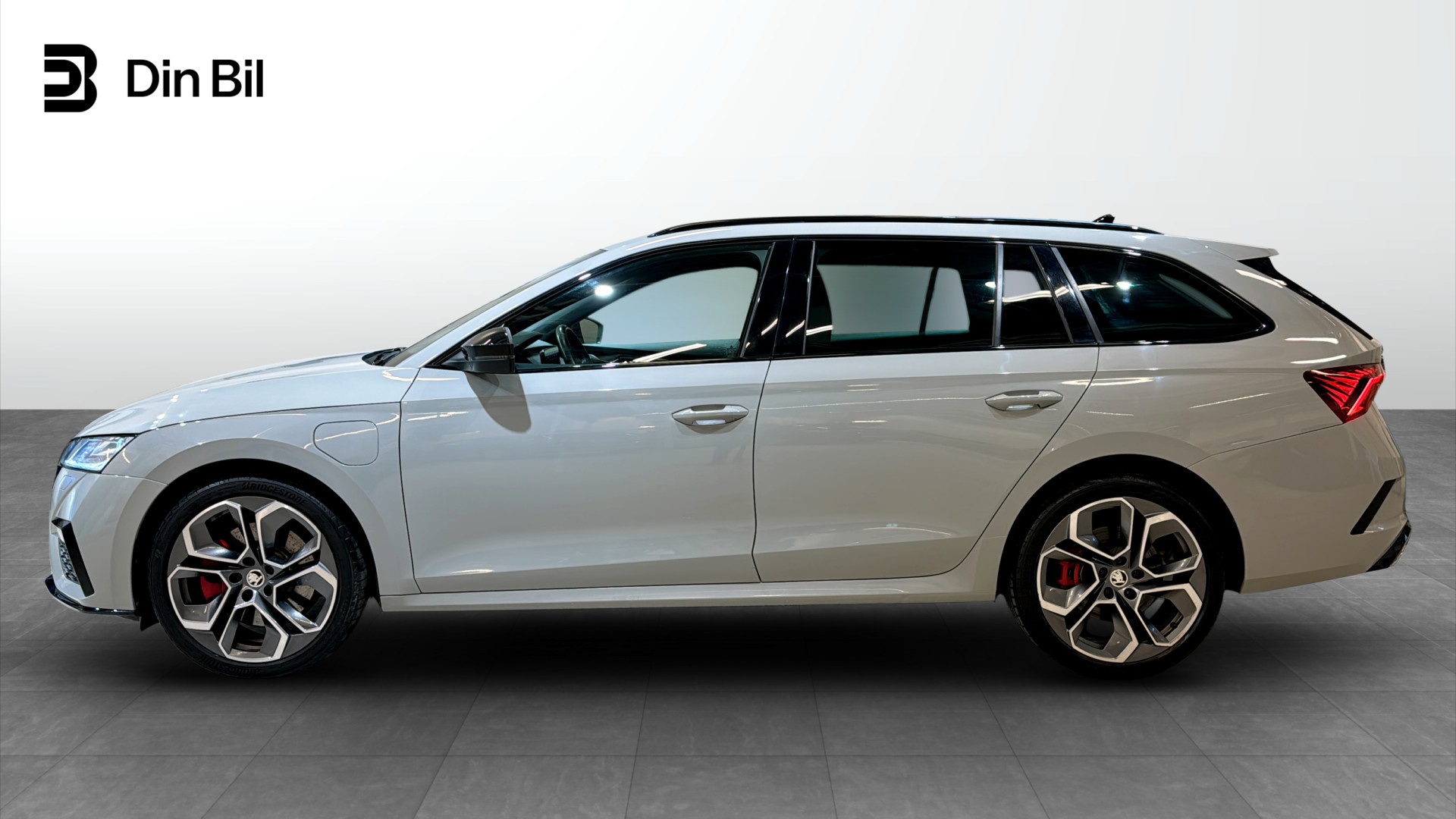 Skoda Octavia CZU84F