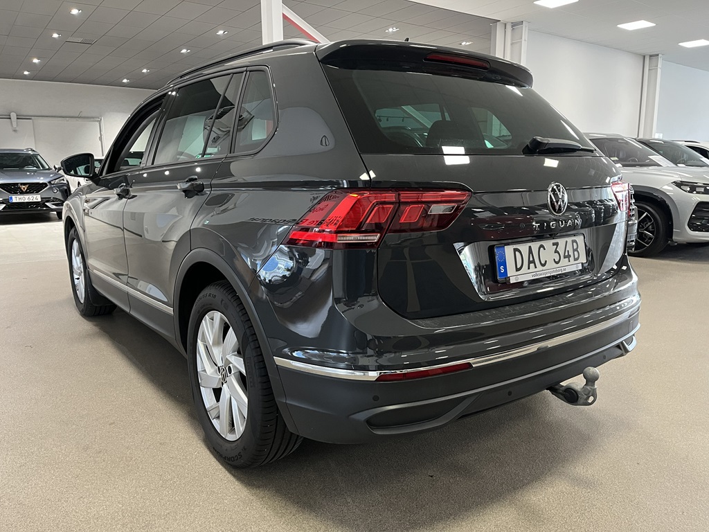 Volkswagen Tiguan DAC34B