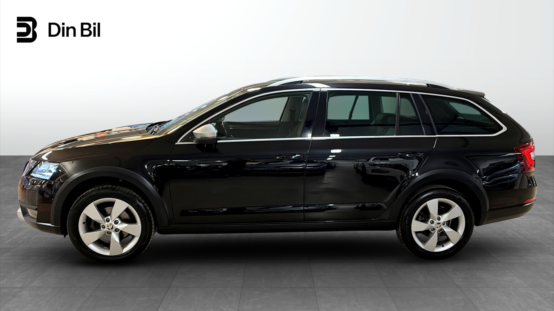 Skoda Octavia Combi DAR64Y