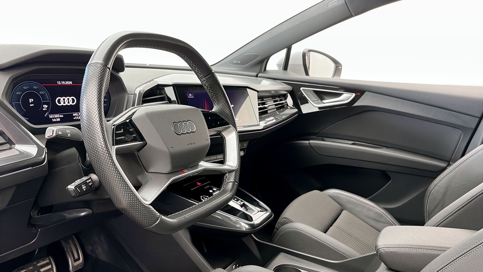 Audi Q4 e-tron DAZ50E