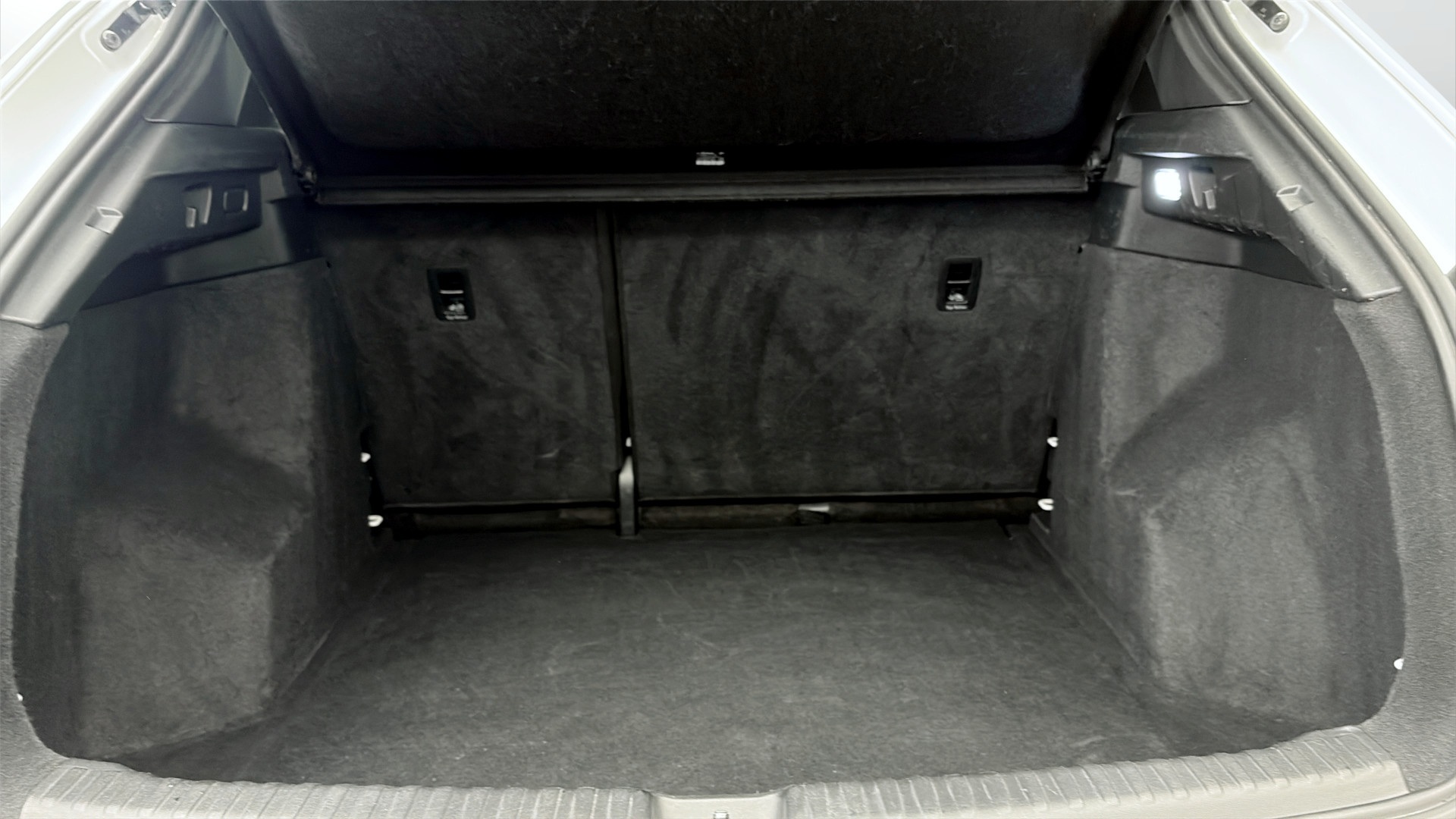 Audi Q4 e-tron DAZ50E