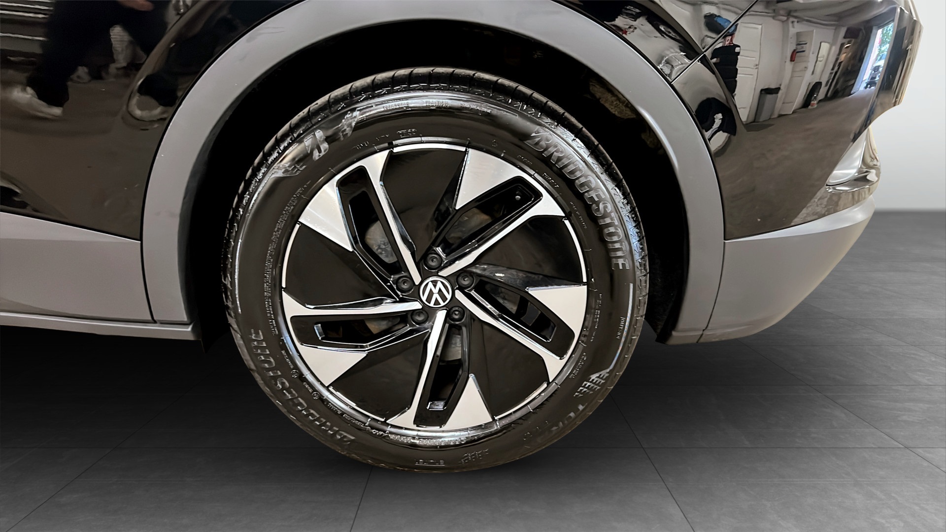 Volkswagen ID.4 DBD51B