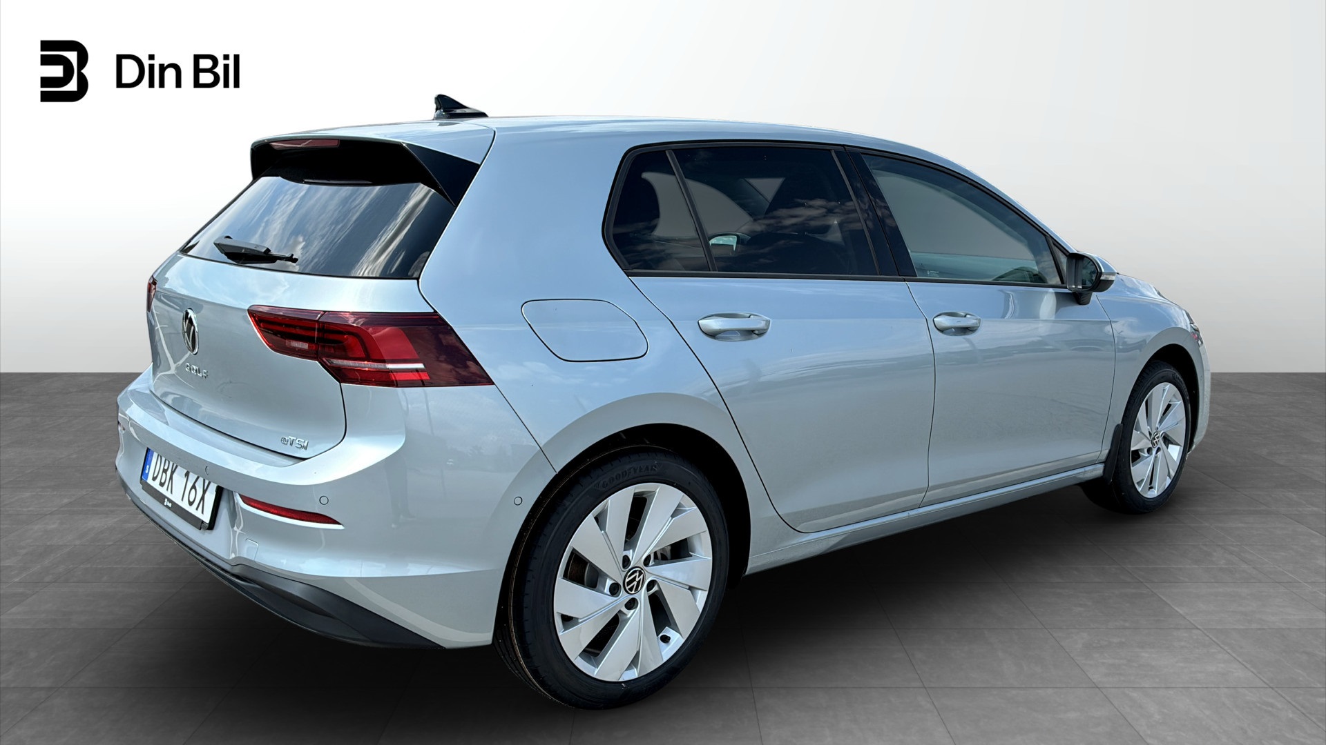 Volkswagen Golf DBK16X