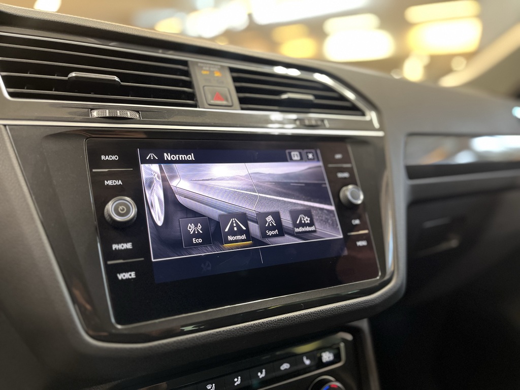 Volkswagen Tiguan DBL95T